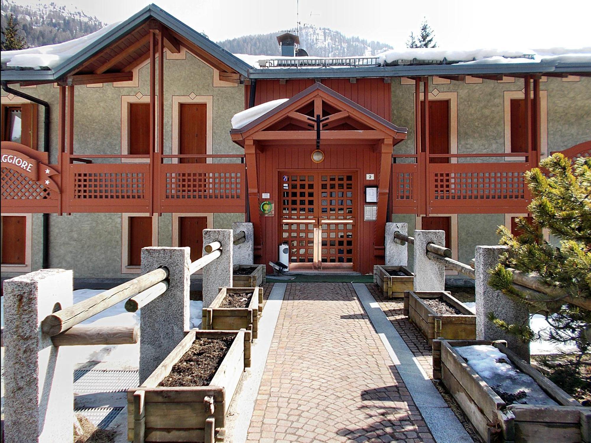 Residence Orsa Maggiore Madonna Buitenkant foto